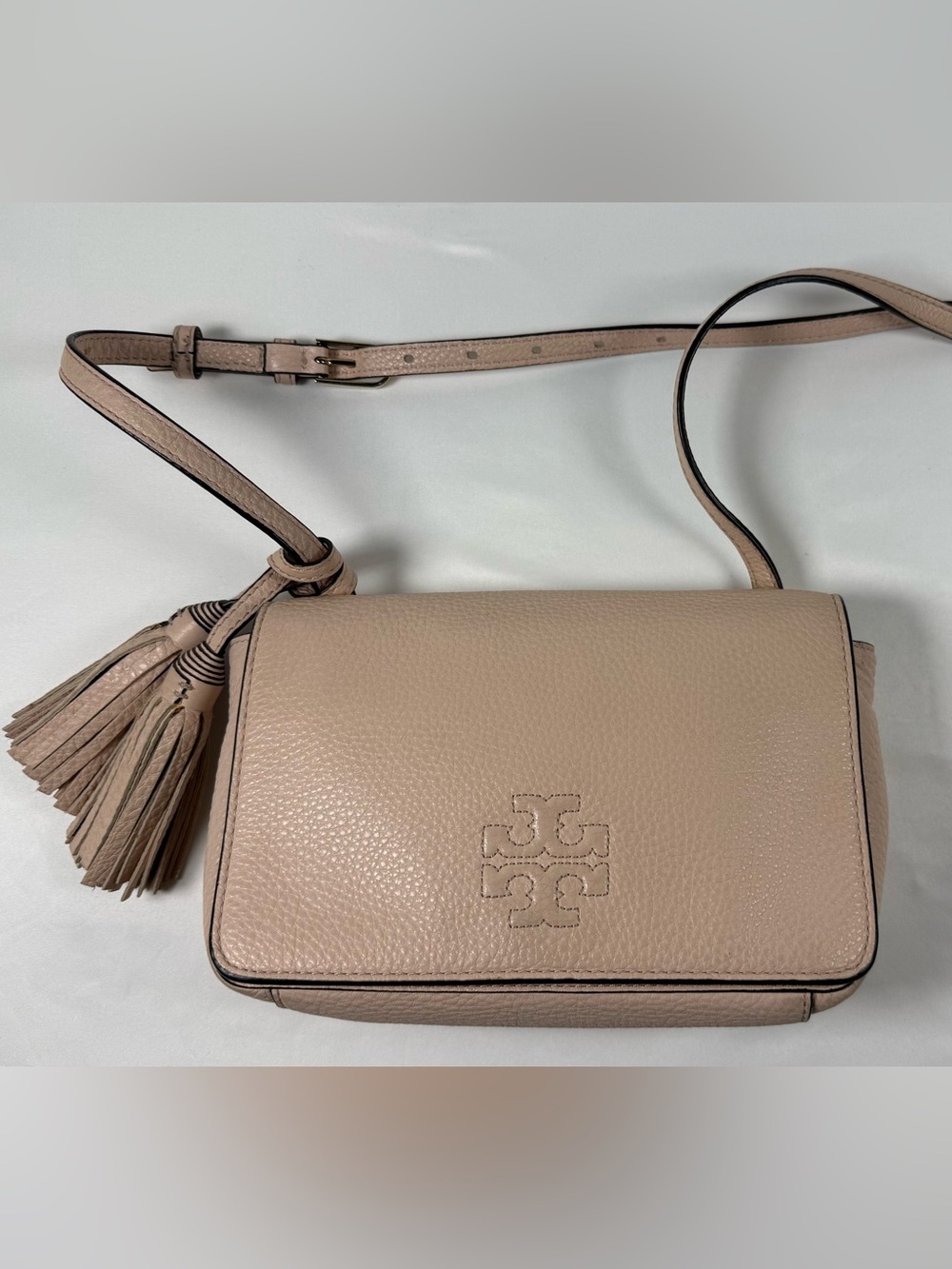 Tory Burch Pebbled Leather Crossbody in Blush Taupe
